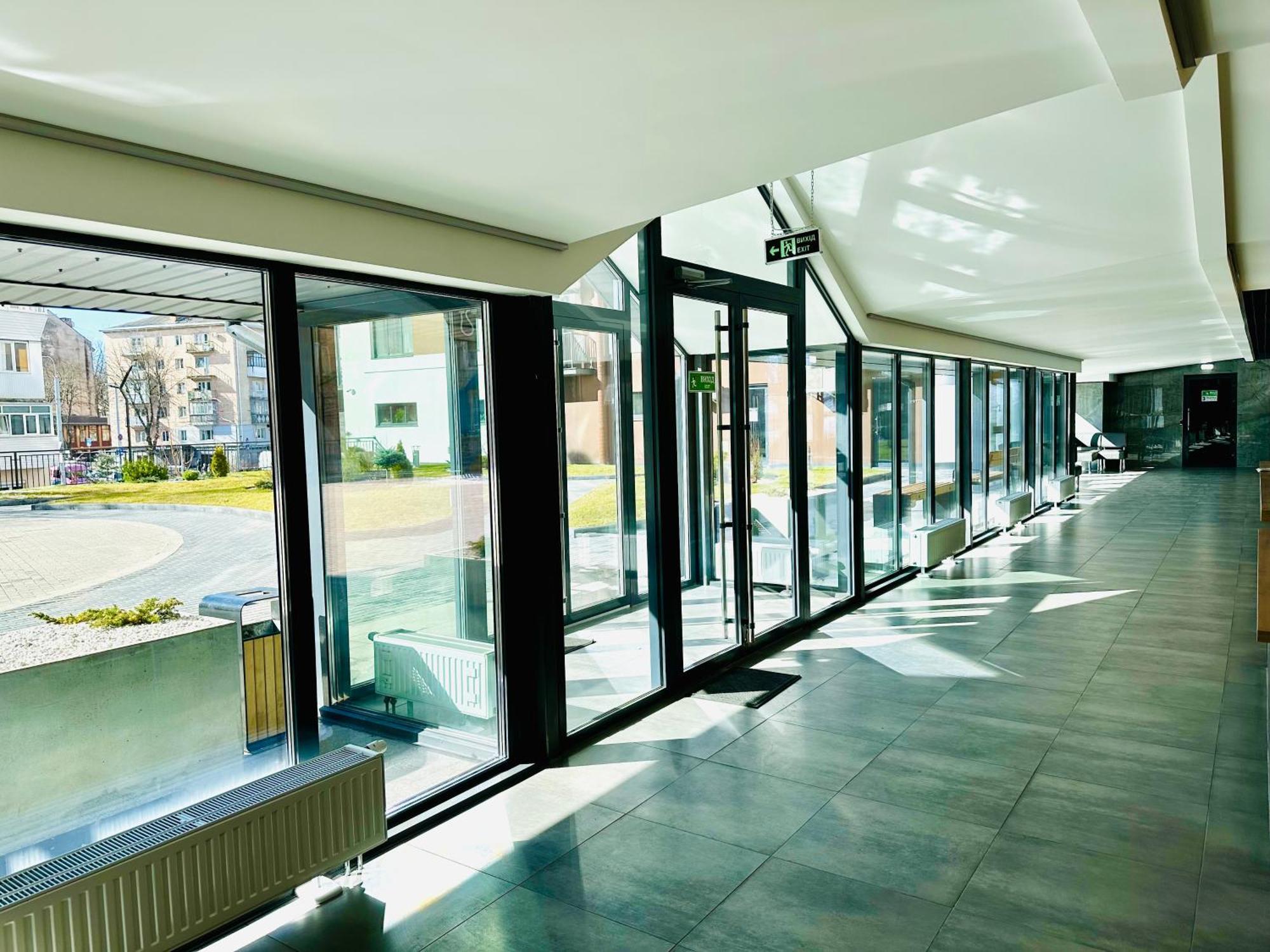 Comfortable Apartments With A Coffee Machine In The City Centre, Zlata Plaza Rivne Exterior foto